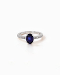 Anillo Marina Solitario de Zafiro Oval en Oro Blanco