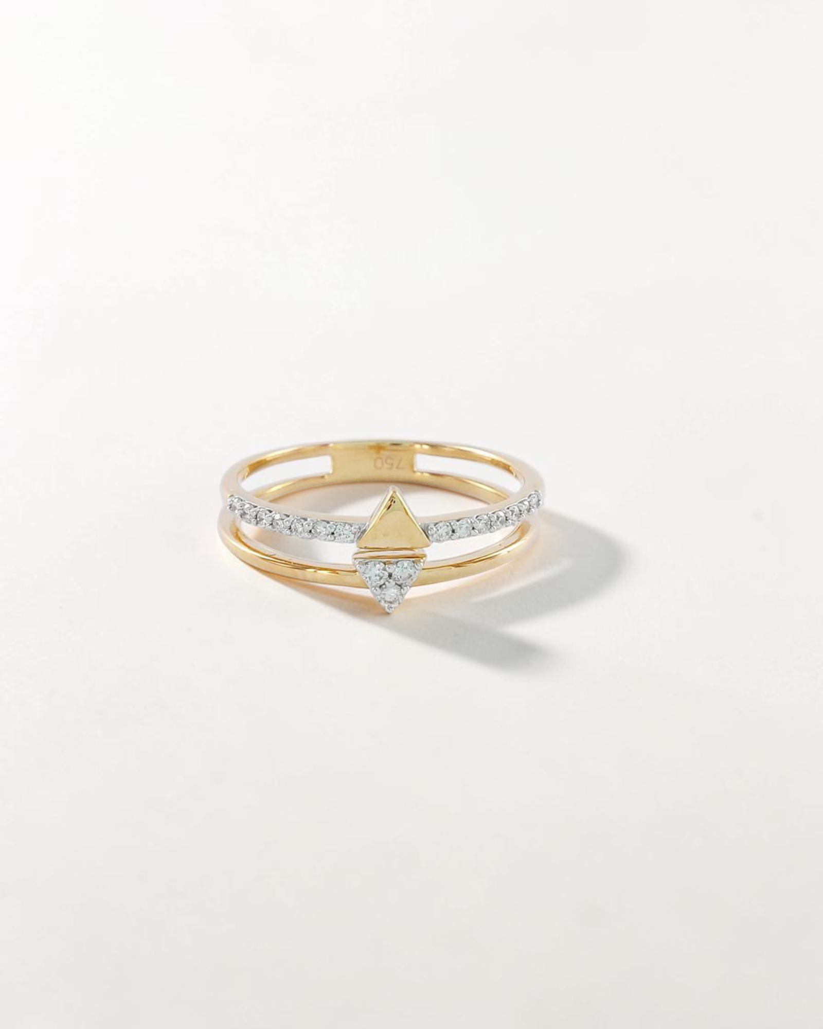 Anillo Doble Banda de Brillantes en Oro Rosa