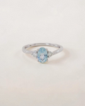 Anillo de Aguamarina y Brillantes en Oro Blanco