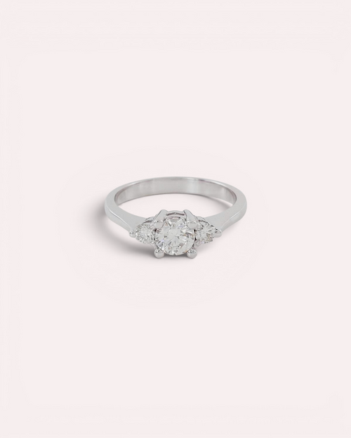 Anillo Eterna de Brillantes Certificado en Oro Blanco