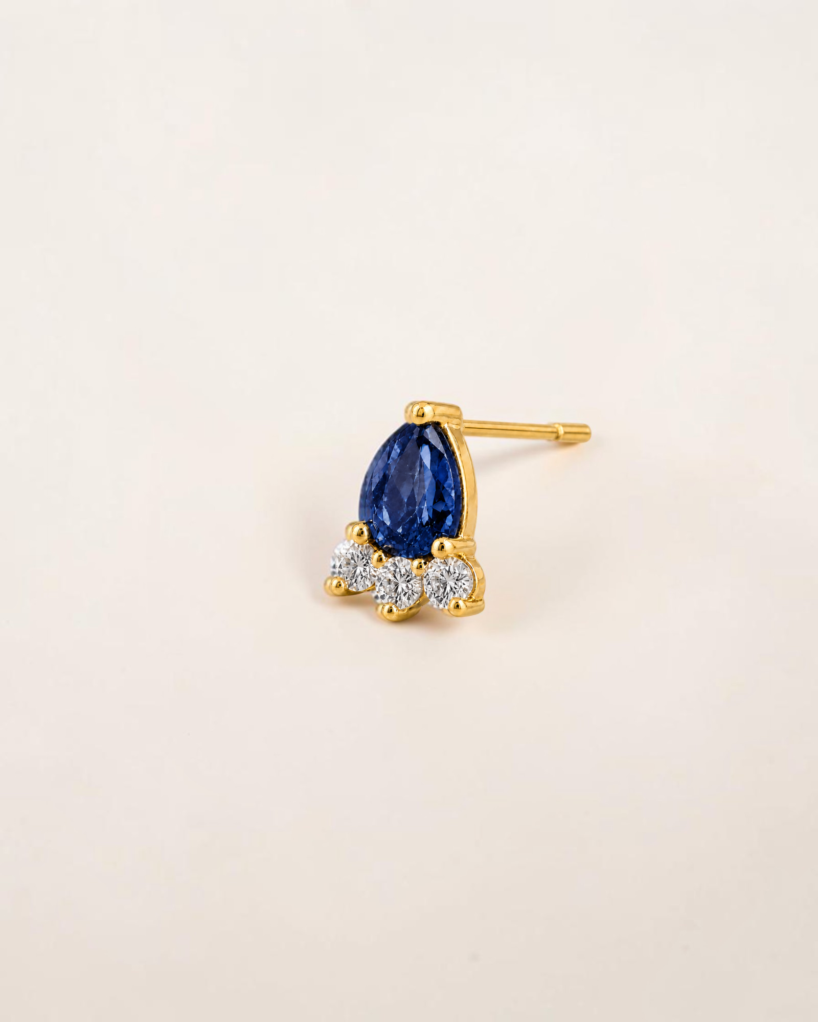 Pendientes Estela Lágrima de Zafiro en Oro Amarillo