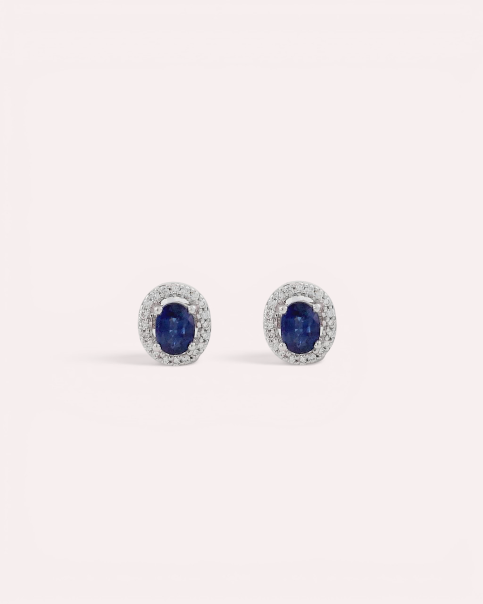 Pendientes Halo de Zafiro y Brillantes en Oro Blanco