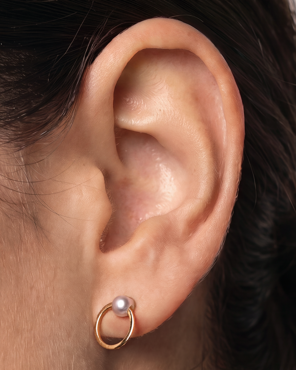 Pendientes Nenúfar de Aro con Perla en Oro Amarillo