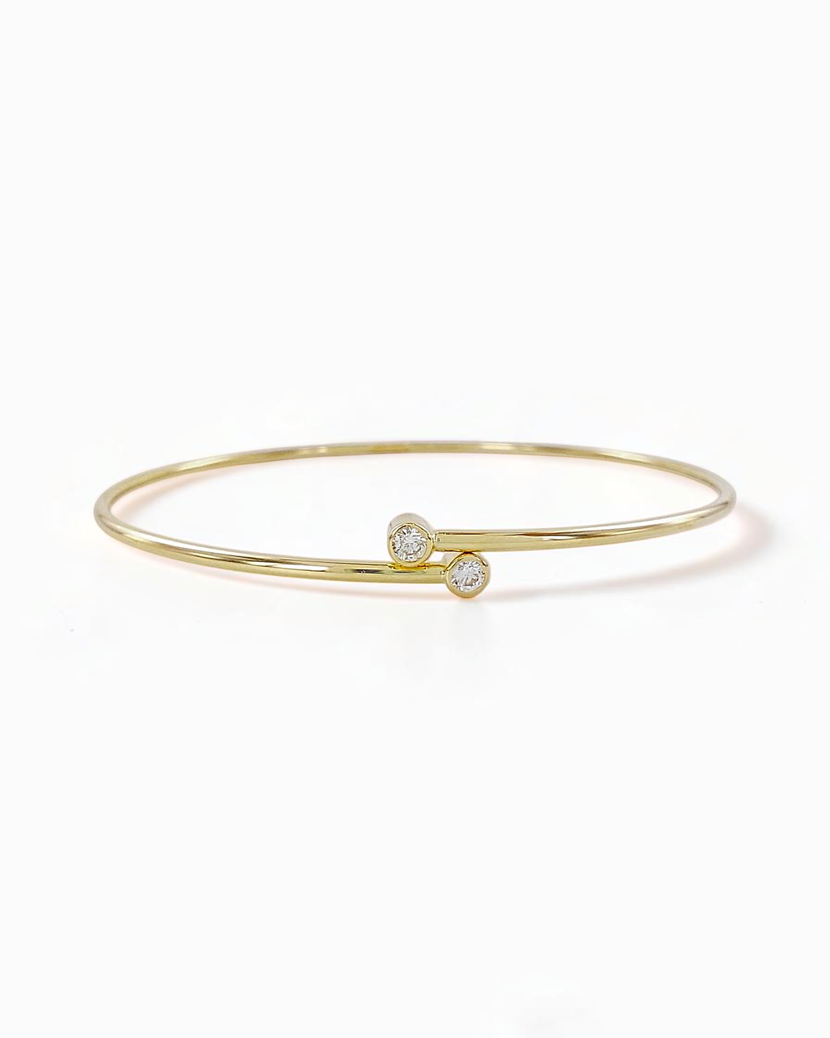 Pulsera Órbita Bypass con Brillantes en Oro Amarillo